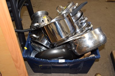 Lot 860 - Box of various saucepans, kitchen wares etc