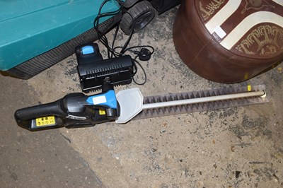 Lot 902 - A McAllister hedge cutter
