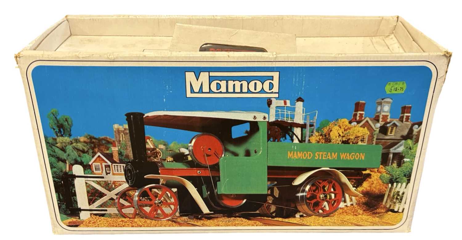 Lot 34 - A boxed Mamod SW1 steam wagon
