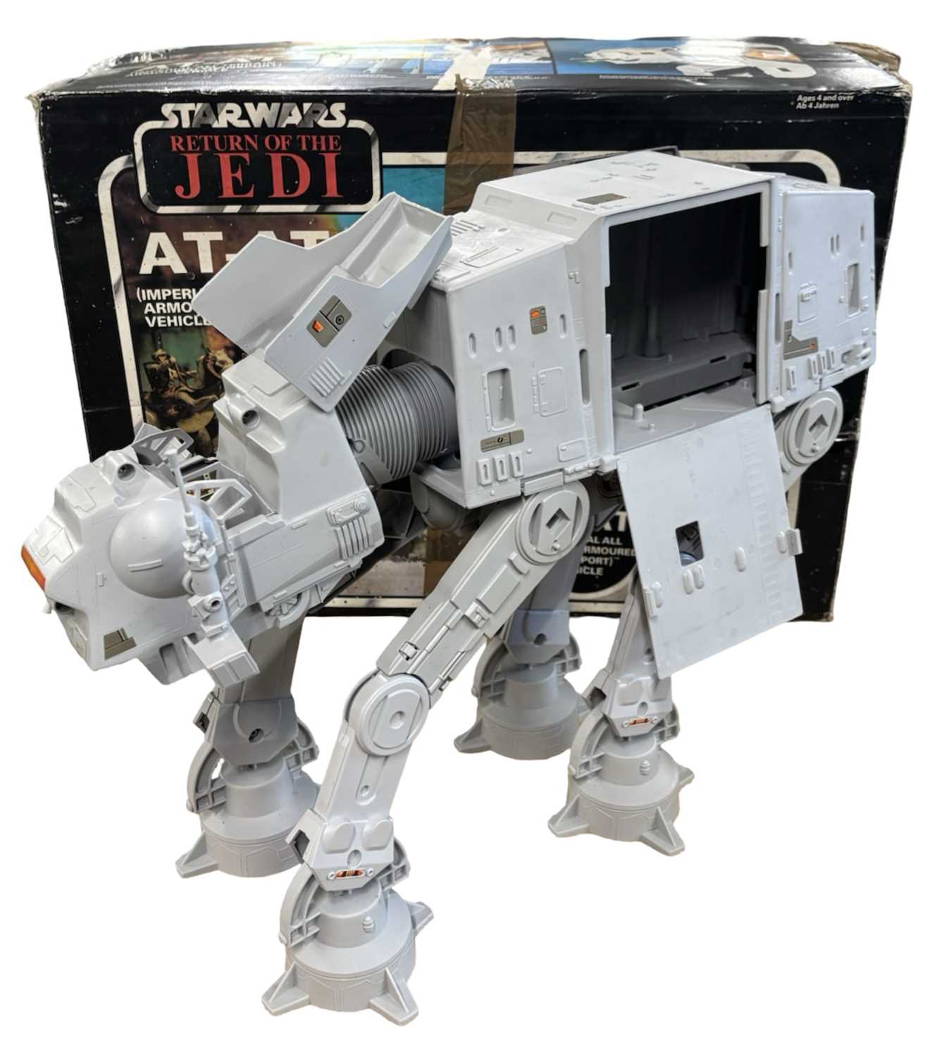 Lot 84 - A boxed Palitoy Star Wars: Return of the Jedi...