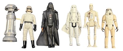 Lot 67 - STAR WARS VINTAGE FIGURES: Darth Vader,...