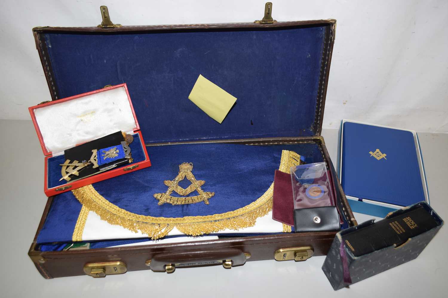 Lot 112 - Box of various Masonic regalia, including a...