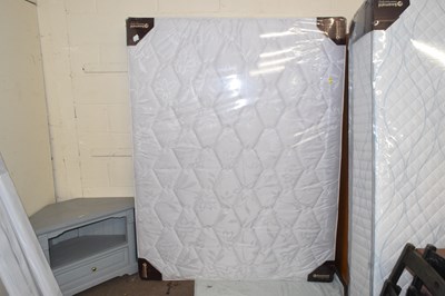 Lot 738 - A Seamaid American posture double mattress