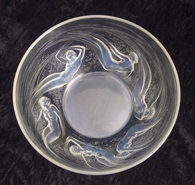 Lot 163 - Art Deco Lalique Ondines Pattern Bowl c.1930s...