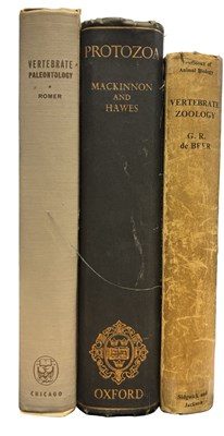Lot 68 - PALEONTOLOGY INTEREST: 3 Titles: G R DE BEER:...