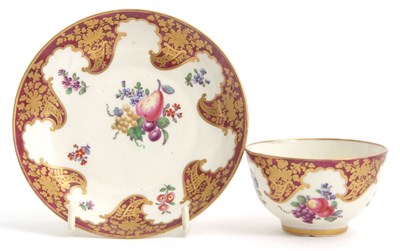 Lot 191 - A rare 18th Century Worcester tea bowl and...