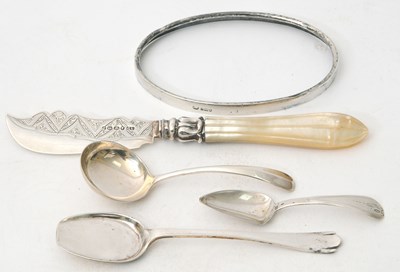 Lot 62 - Mixed Lot: A Victorian silver bladed and...