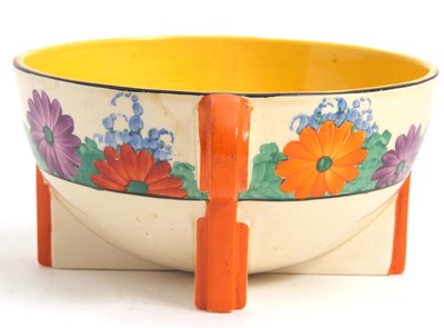 Lot 9 - A Clarice Cliff Odilon shaped Art Deco bowl in...