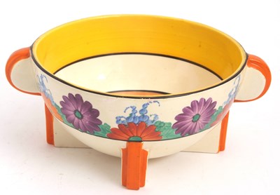 Lot 9 - A Clarice Cliff Odilon shaped Art Deco bowl in...