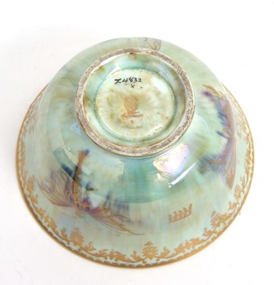 Lot 17 - A small Wedgwood lustre bowl decorated with...