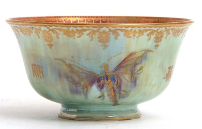 Lot 17 - A small Wedgwood lustre bowl decorated with...