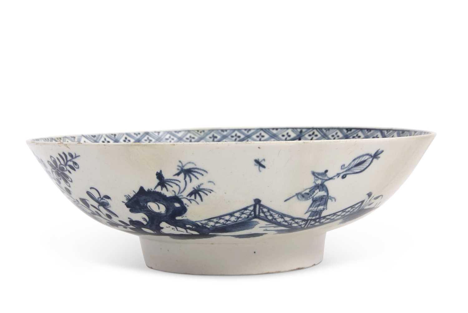 Lot 20 - A rare Lowestoft porcelain shallow bowl circa...
