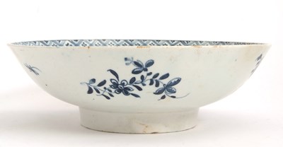Lot 20 - A rare Lowestoft porcelain shallow bowl circa...