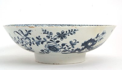 Lot 20 - A rare Lowestoft porcelain shallow bowl circa...