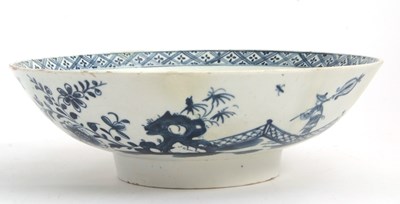 Lot 20 - A rare Lowestoft porcelain shallow bowl circa...