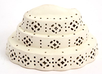 Lot 26 - A rare late 18th Century cream ware curd...