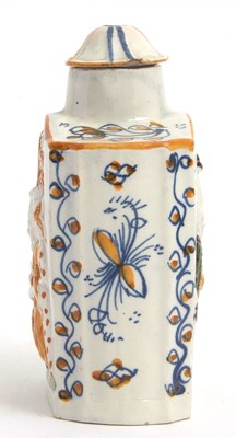 Lot 27 - A Pratt ware tea caddy and cover decorated in...
