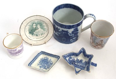 Lot 39 - A group of 19th Century pearl ware comprising...