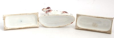 Lot 47 - A pair of mid 19th Century English porcelain...