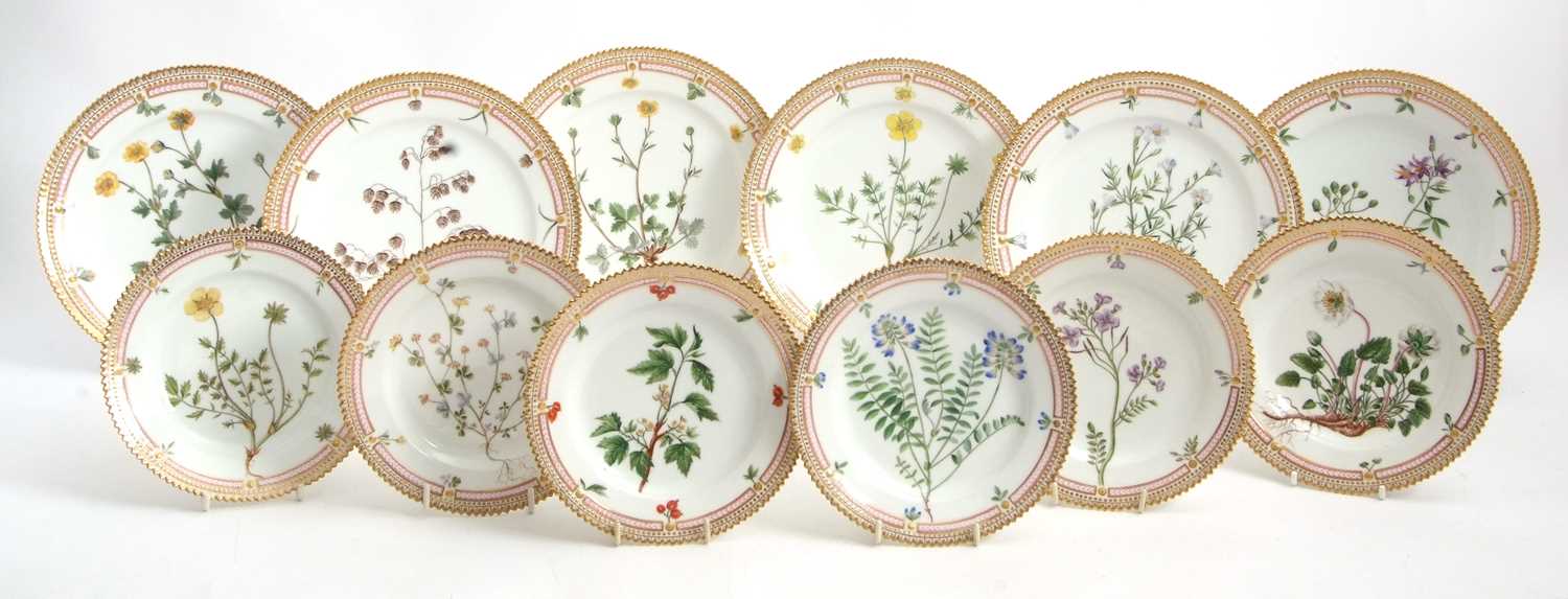 Lot 49 - A quantity of Royal Copenhagen Flora Danica...