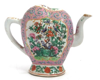 Lot 50 - A 19th Century Cantonese porcelain Cadogan...