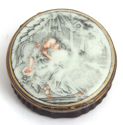 Lot 51 - A small Chinese trinket box with tortoiseshell...