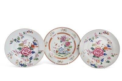 Lot 52 - A pair of 18th Century Chinese porcelain...