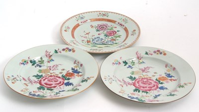 Lot 52 - A pair of 18th Century Chinese porcelain...