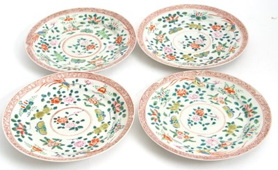 Lot 56 - A group of four Samson Chinese style plates...