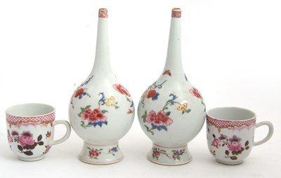 Lot 59 - A pair of bottle shaped vases with Famille...