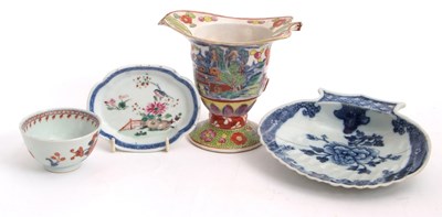 Lot 60 - Group of 18th Century Chinese porcelain wares,...