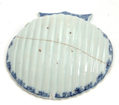 Lot 60 - Group of 18th Century Chinese porcelain wares,...