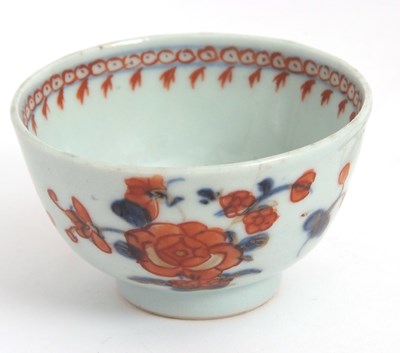 Lot 60 - Group of 18th Century Chinese porcelain wares,...