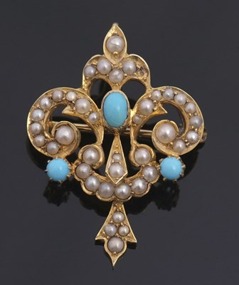 Lot 391 - A 15ct seed pearl and turquoise brooch /...