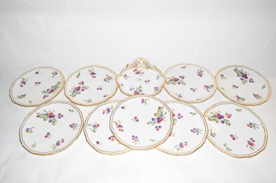 Lot 265 - A group of Copeland late 19th Century plates...