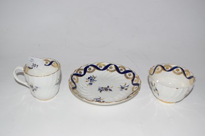 Lot 346 - A Worcester porcelain trio circa 1780
