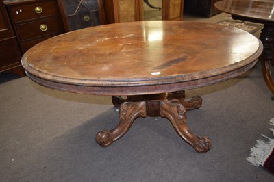 Lot 394 - A Victorian rosewood veneered loo table with...
