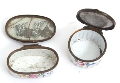 Lot 85 - Mixed Lot: A pair of antique enamel mustard...