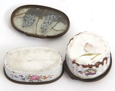 Lot 85 - Mixed Lot: A pair of antique enamel mustard...