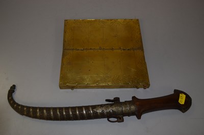 Lot 194 - A Far Eastern dagger together with a small...