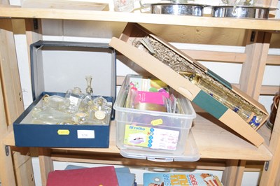 Lot 536 - Assorted perfume bottles and other items