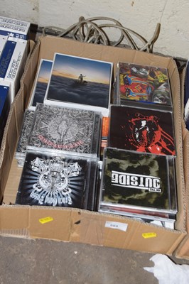Lot 589 - Box of CD's