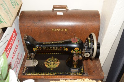 Lot 691 - Vintage Singer sewing machine