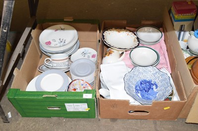 Lot 767 - Two boxes of various table wares, kitchen...