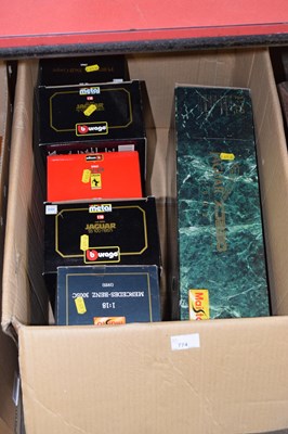 Lot 774 - A collection of Maisto & Burago boxed model...
