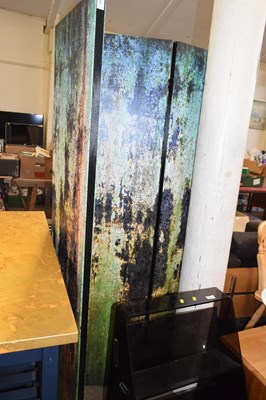 Lot 804 - A modern bi-fold screen