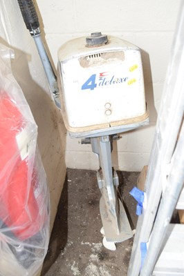 Lot 846 - An Evinrude 4 Deluxe outboard motor