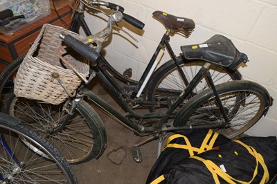 Lot 884 - A vintage USA Cyclist ladies bike with basket