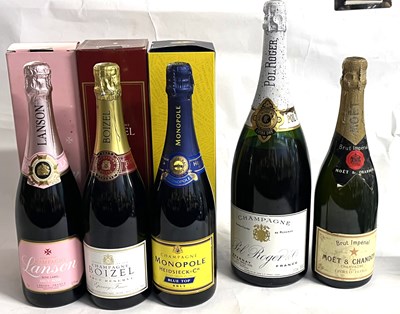 Lot 104 - Lanson Rose Champagne (original carton); Moet...