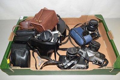 Lot 191 - Box containing a quantity of cameras, Olympus...